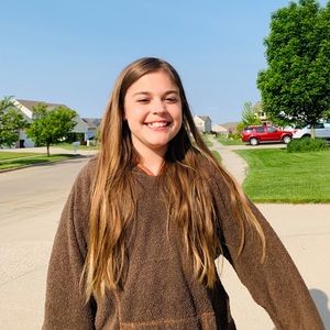 Meet your Posher, Bella